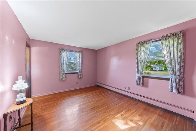 204 SKYCREST DR, Landenberg, PA 19350