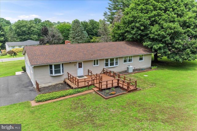 204 SKYCREST DR, Landenberg, PA 19350