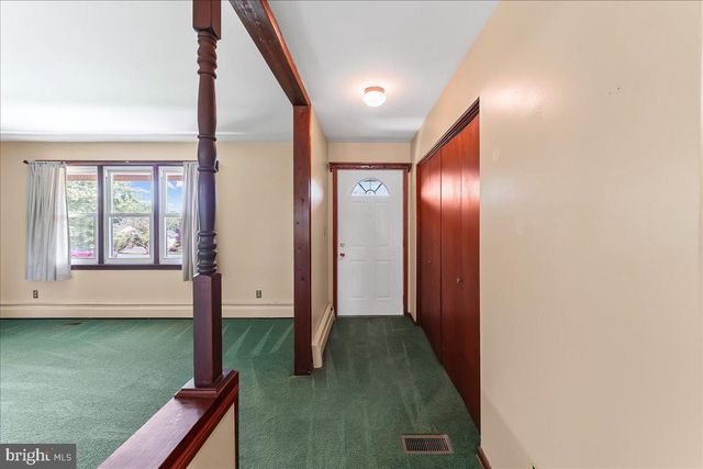 204 SKYCREST DR, Landenberg, PA 19350