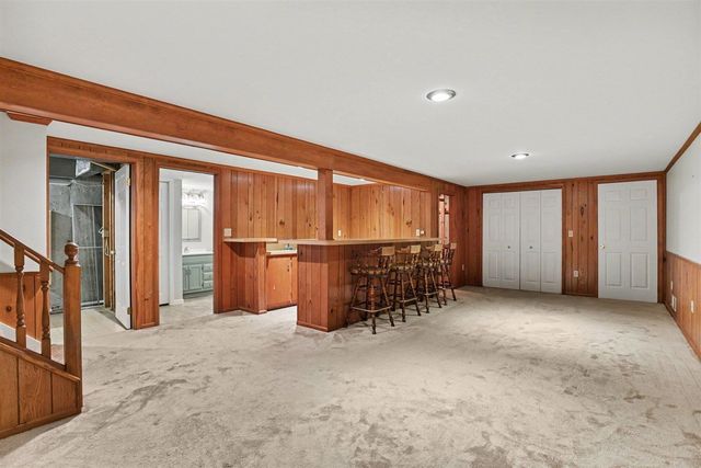 5482 Lindenwood Street, Kalamazoo, MI 49004