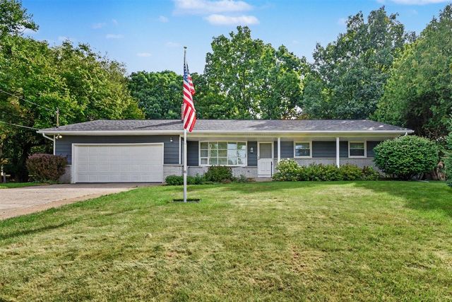 5482 Lindenwood Street, Kalamazoo, MI 49004