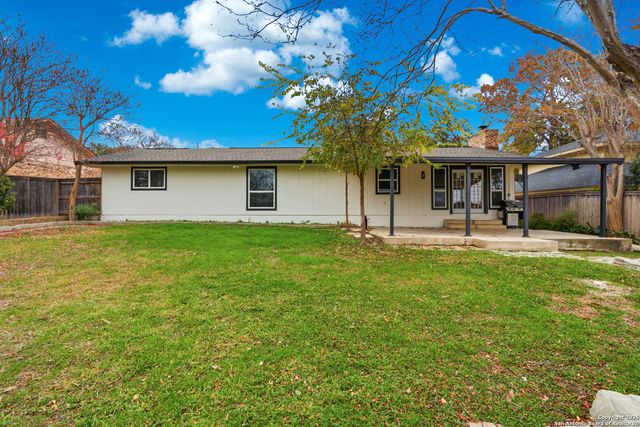 6431 Red Jacket, Leon Valley, TX 78238