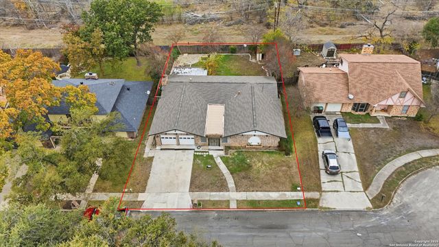 6431 Red Jacket, Leon Valley, TX 78238