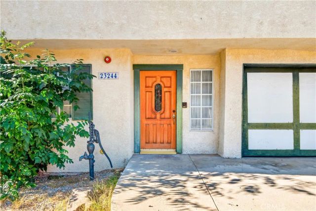 23244 Alta Way, Chatsworth, CA 91311