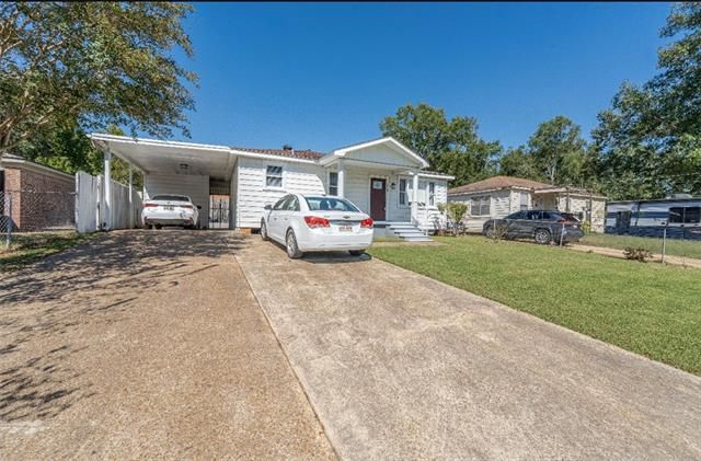 201 DAVIS Drive, Pineville, LA 71360