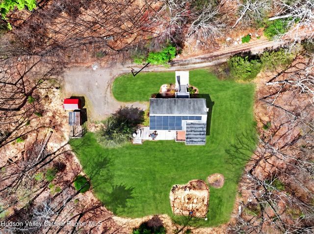 55 G Fischer Rd, Olivebridge, NY 12461