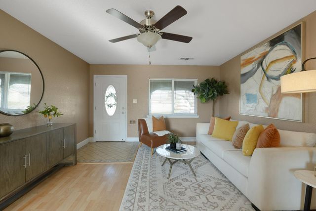 3730 Milton Way, North Highlands, CA 95660