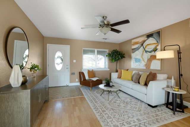 3730 Milton Way, North Highlands, CA 95660