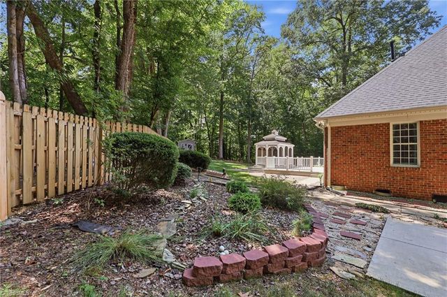 5305 Ridge Trail Road, Summerfield, NC 27358