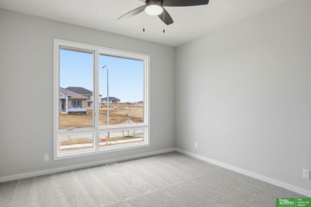 5811 N 197th Street, Elkhorn, NE 68022