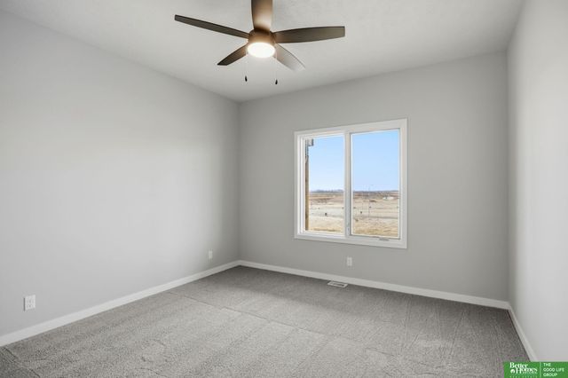 5811 N 197th Street, Elkhorn, NE 68022