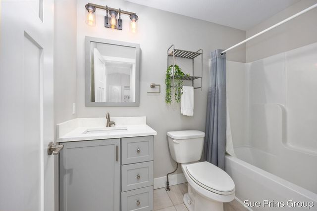 2275 Shorrock Street, Muskegon, MI 49442