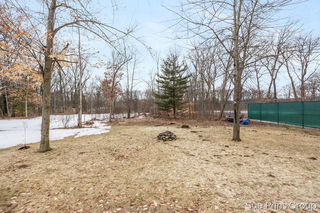 2275 Shorrock Street, Muskegon, MI 49442