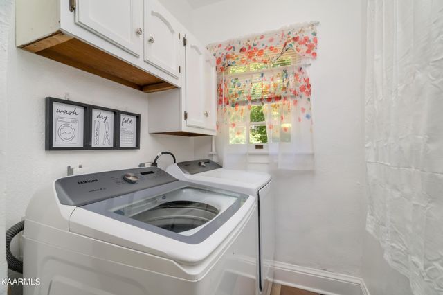 1243 Exeter Ave, Knoxville, TN 37921