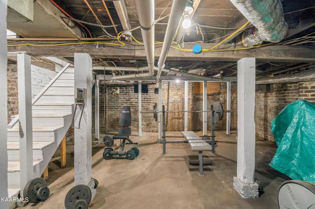 1243 Exeter Ave, Knoxville, TN 37921