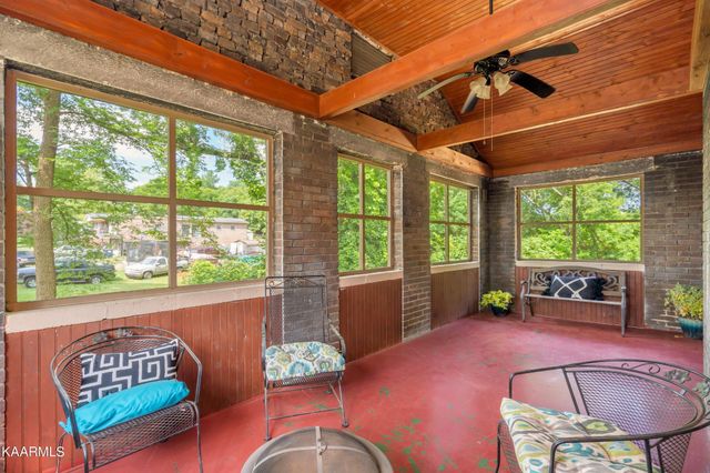 1243 Exeter Ave, Knoxville, TN 37921