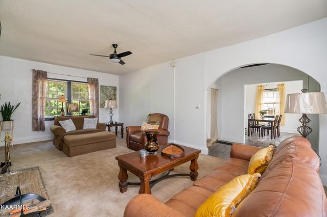 1243 Exeter Ave, Knoxville, TN 37921