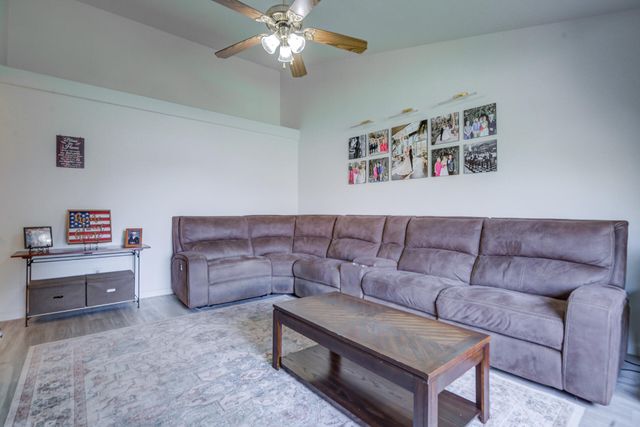 22579 N Marina Way, Cottonwood, CA 96022