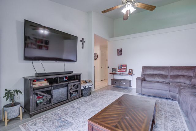 22579 N Marina Way, Cottonwood, CA 96022