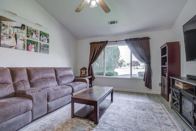 22579 N Marina Way, Cottonwood, CA 96022