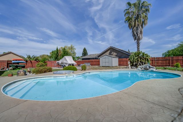 22579 N Marina Way, Cottonwood, CA 96022