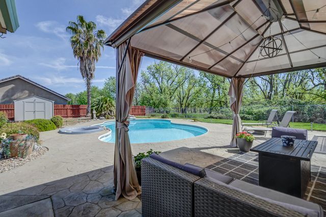 22579 N Marina Way, Cottonwood, CA 96022