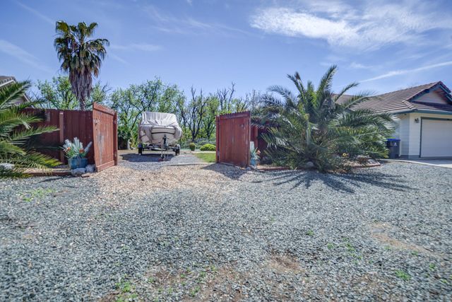 22579 N Marina Way, Cottonwood, CA 96022