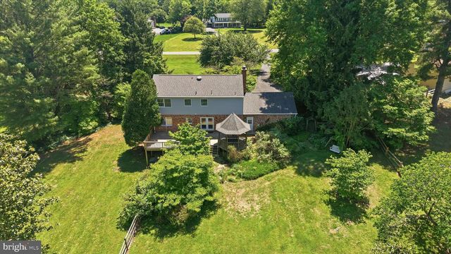 4556 LAWNVALE DR, Gainesville, VA 20155