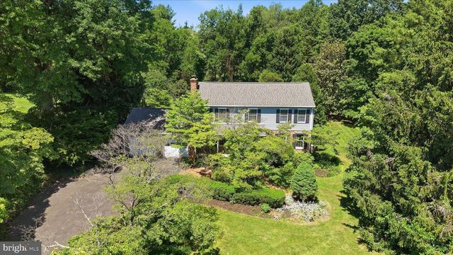 4556 LAWNVALE DR, Gainesville, VA 20155