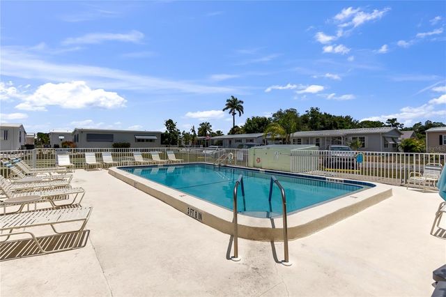 45 CABALLO WAY, Bradenton, FL 34209