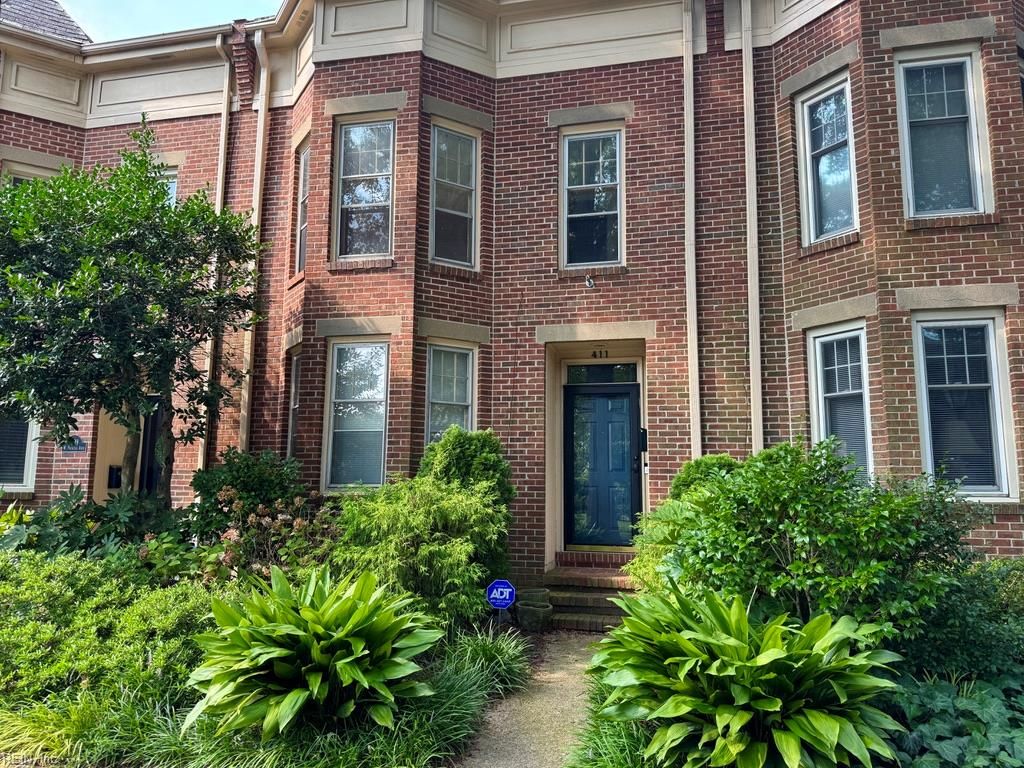 411 W Princess Anne RD, Norfolk, VA 23517