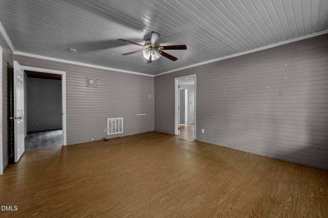 8909 Green Level Church Road, Cary, NC 27519