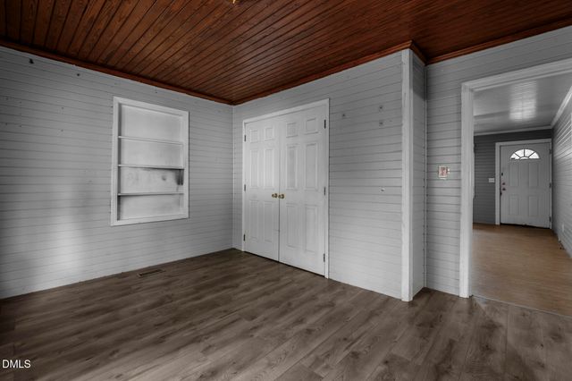 8909 Green Level Church Road, Cary, NC 27519
