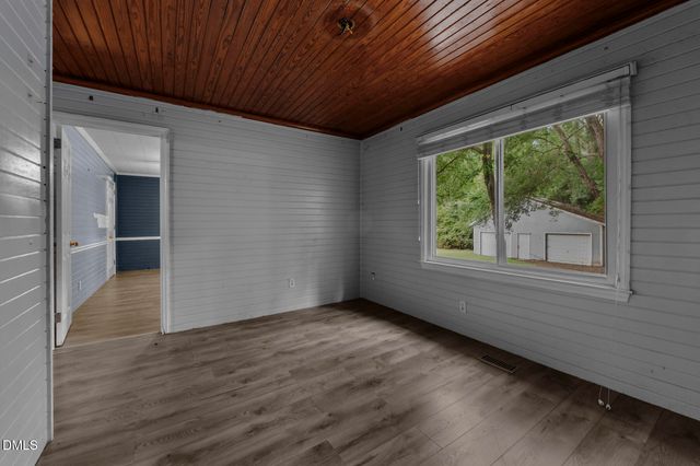 8909 Green Level Church Road, Cary, NC 27519