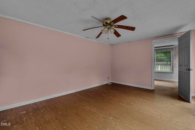 8909 Green Level Church Road, Cary, NC 27519