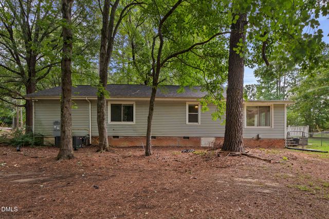 8909 Green Level Church Road, Cary, NC 27519