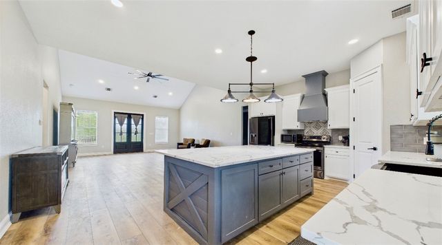 1741 County Road 320, Centerville, TX 75833