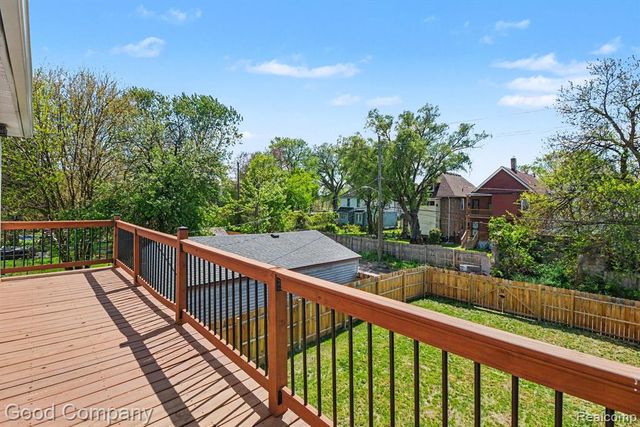 2463 Seyburn Street, Detroit, MI 48214
