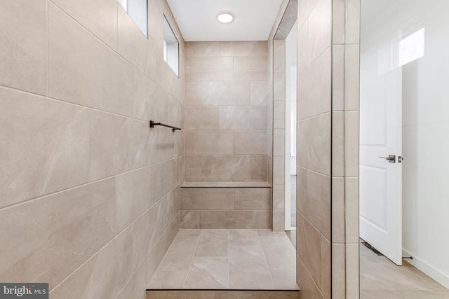 5722 HOWARD DR, Glen Burnie, MD 21061