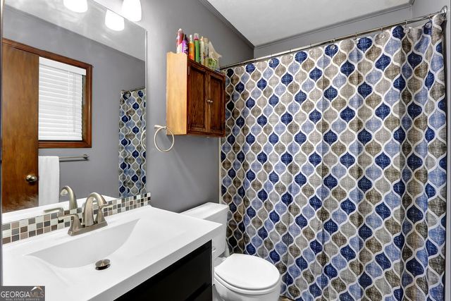 3491 Birchwood Trail, Snellville, GA 30078