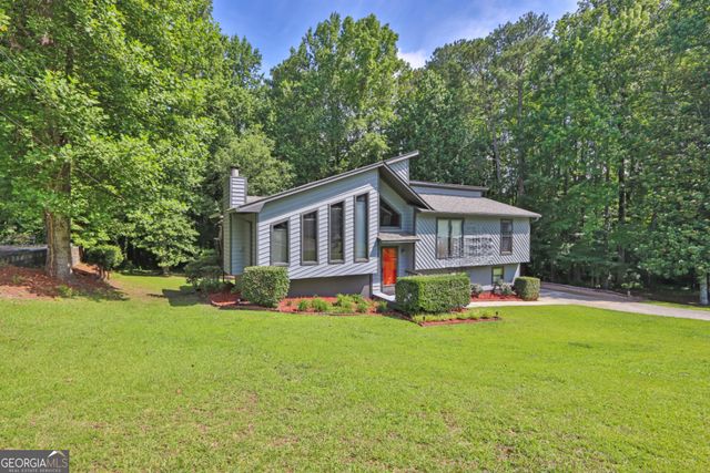 3491 Birchwood Trail, Snellville, GA 30078
