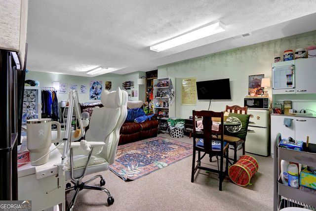 3491 Birchwood Trail, Snellville, GA 30078