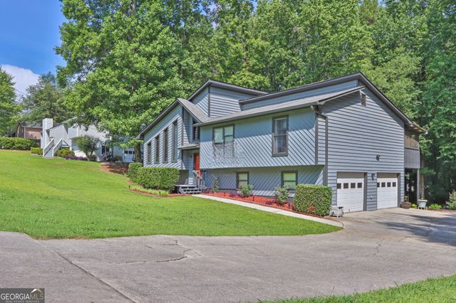 3491 Birchwood Trail, Snellville, GA 30078