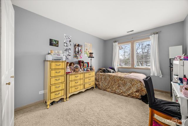 469 S Jefferson Street 469, Batavia, IL 60510