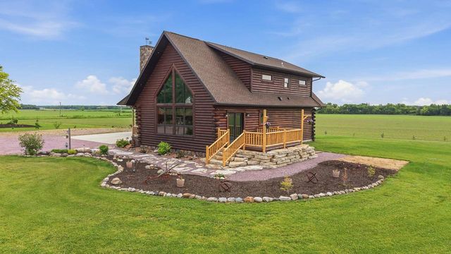 W4819 Vangen Road, Rio, WI 53960