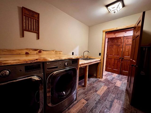 W4819 Vangen Road, Rio, WI 53960