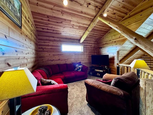W4819 Vangen Road, Rio, WI 53960