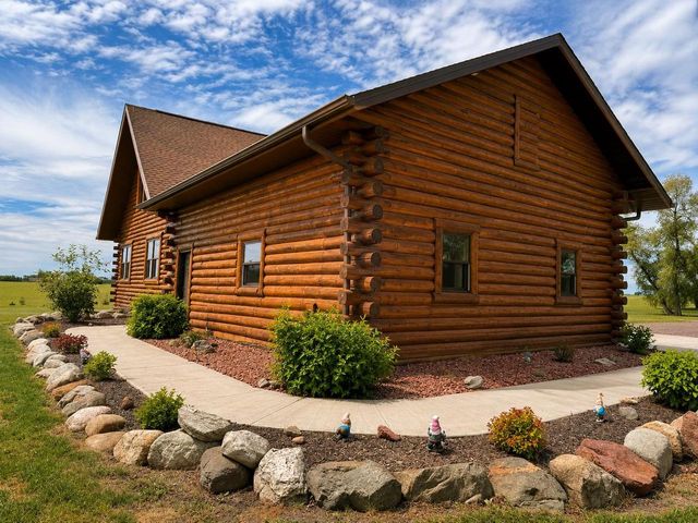 W4819 Vangen Road, Rio, WI 53960