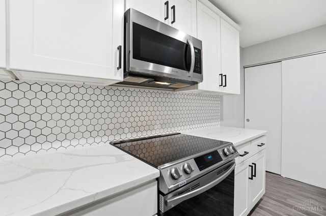 3069 Alpine Terrace, Cincinnati, OH 45208