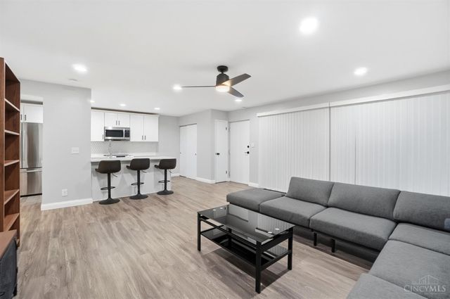 3069 Alpine Terrace, Cincinnati, OH 45208